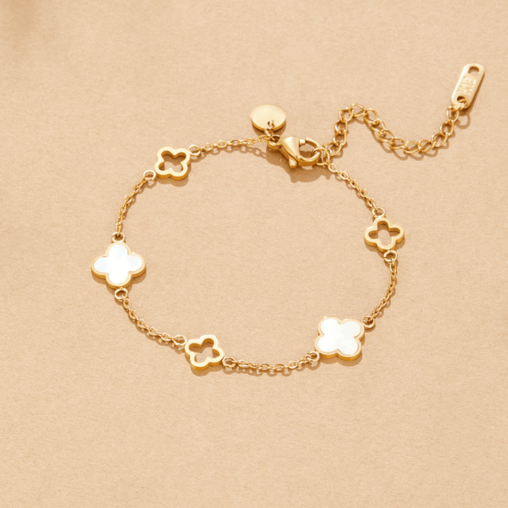 Lucia Clover Bracelet